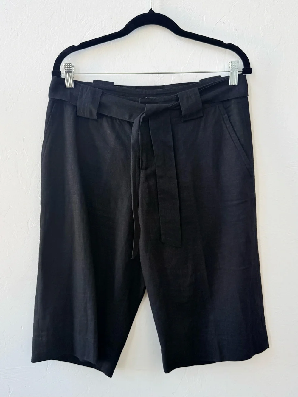 Andre Oliver Linen Blend Black Wide Leg Belted Knee Length Shorts